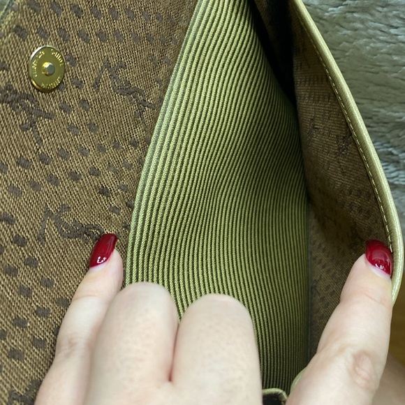 👛 Authentic YSL BAG 👛 - Picture 6 of 15